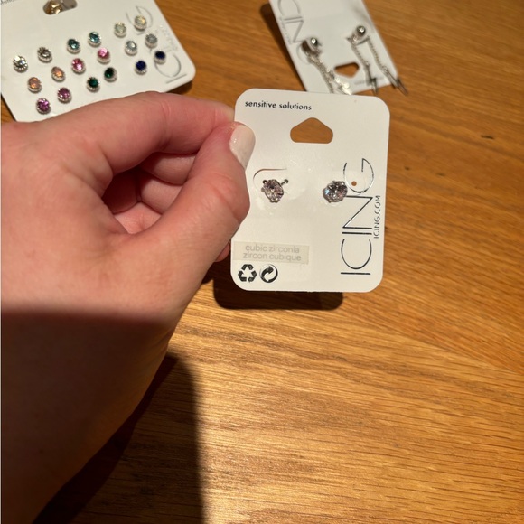 ICING earrings - Picture 5 of 7